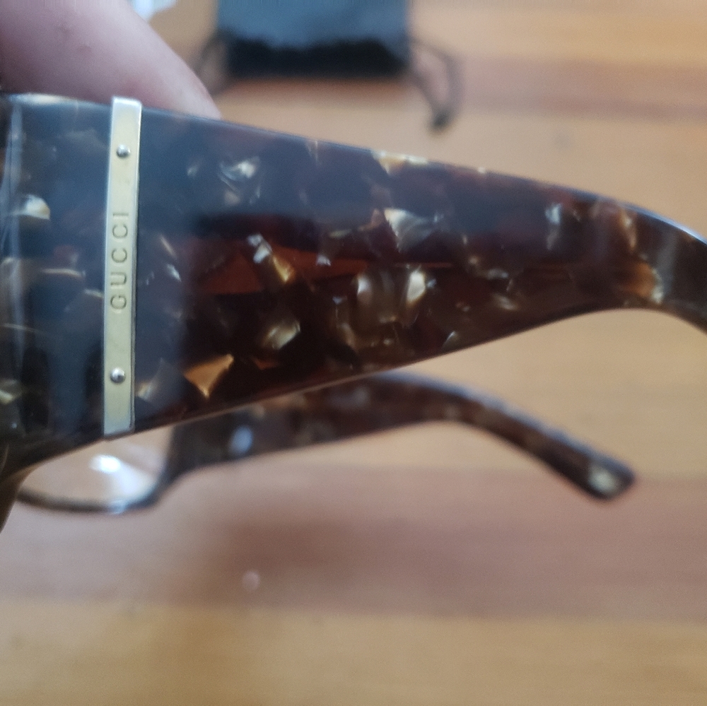 Gucci Tortoise Large Frame Sunglasses - image 2